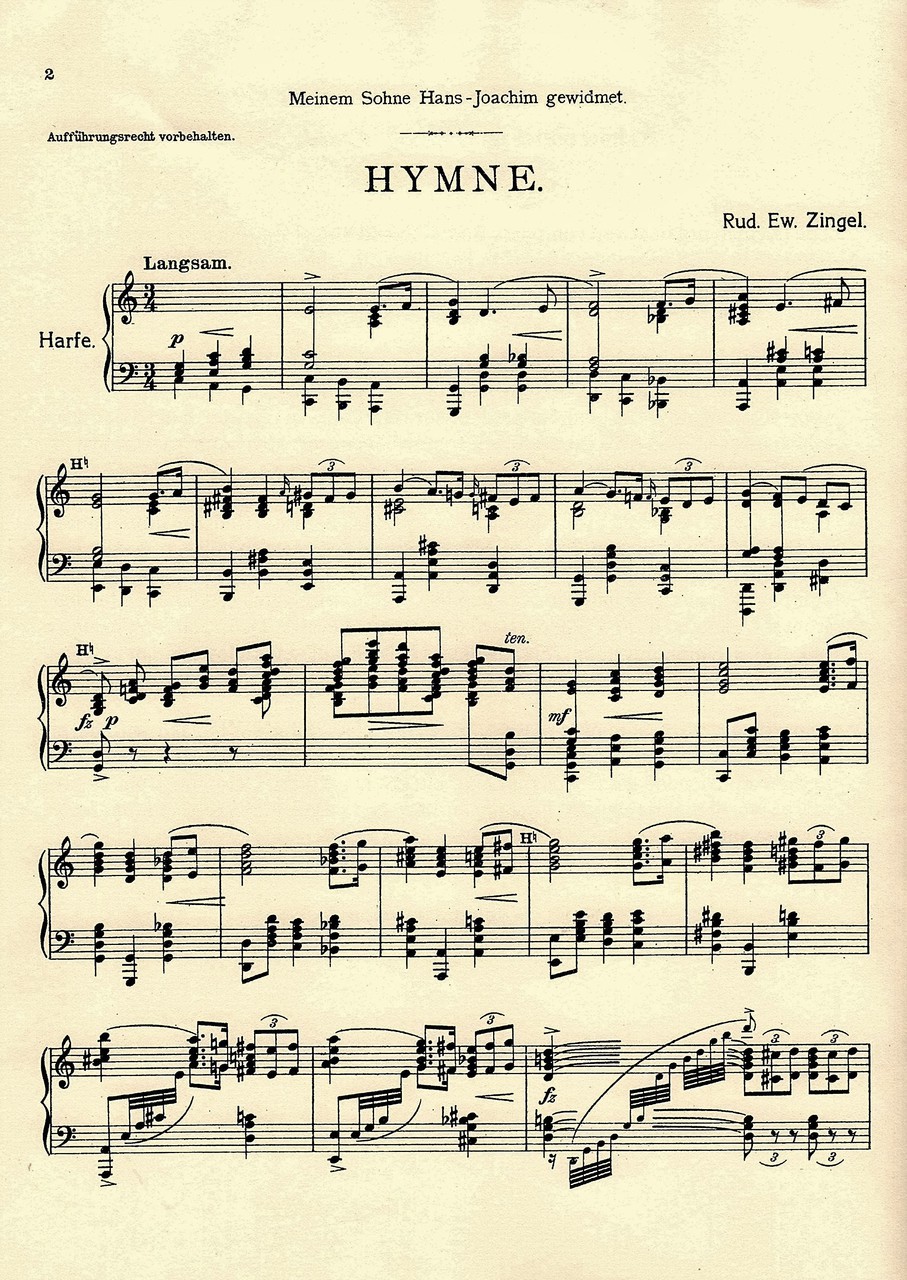 First page, Hymne